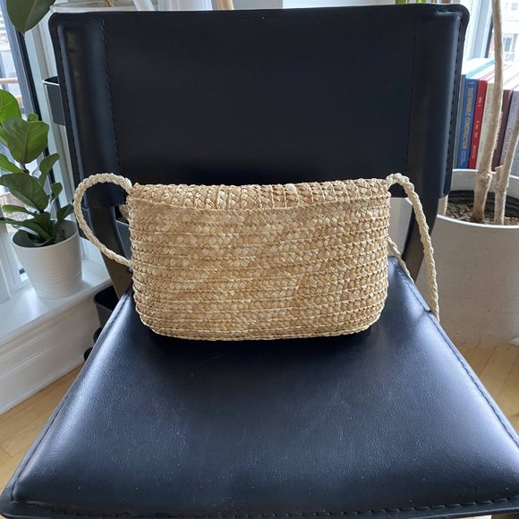 H&M Wicker Satchel - Picture 2 of 5